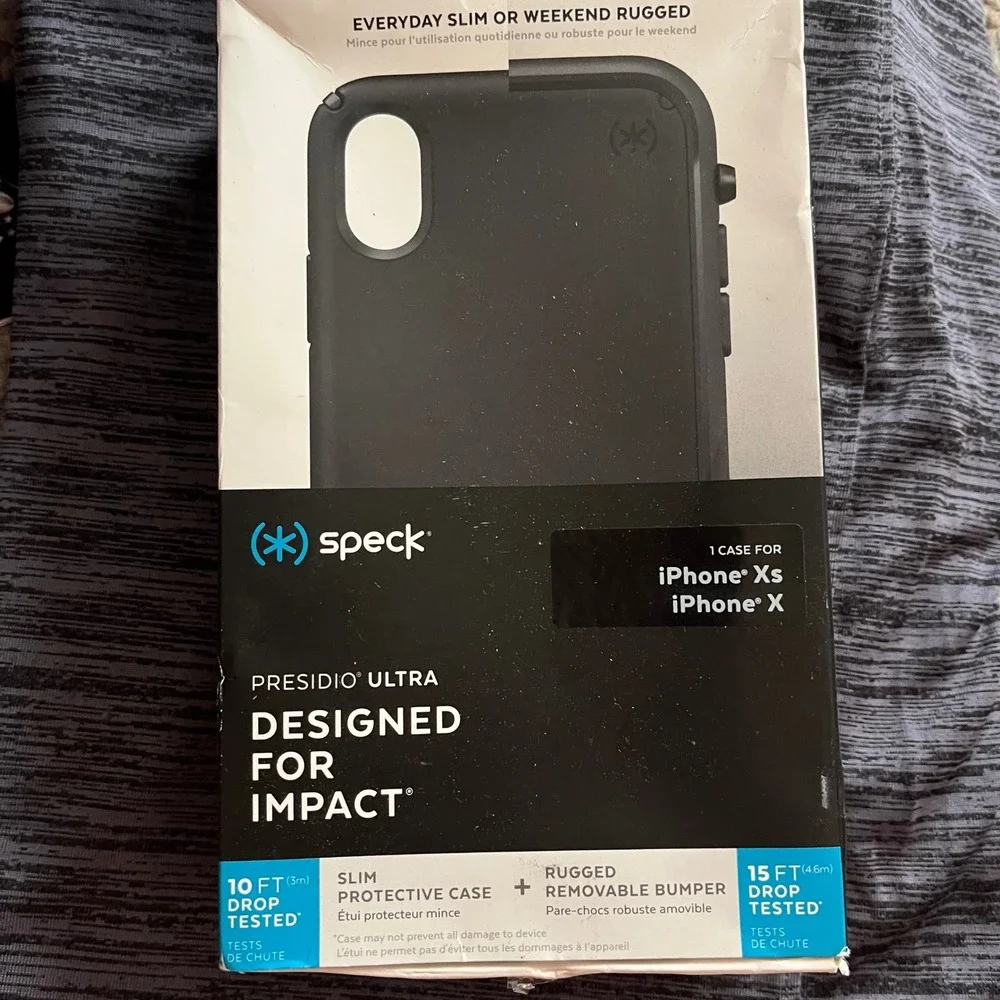 New Speck Presidio Ultra Case for Apple iPhone X / iPhone XS - Black.
